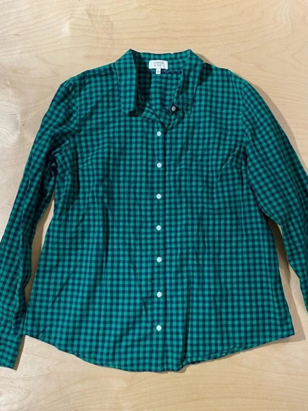 Men crown & ivy Green and Black shirt